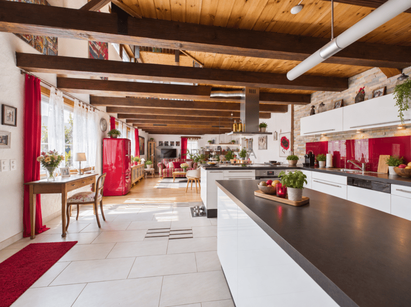 Besonderes Wohngefühl! Maisonette mit Galerie und Cheminée (4)