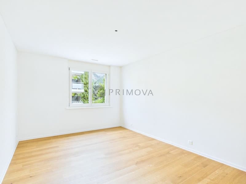 Hochwertig renovierte 4.5 Zimmer-Wohnung mit sonniger Südterrasse in Trimmis (8)