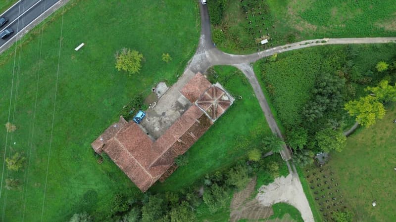 Eine Liebeserklärung mit Potenzial: Historisch wohnen und arbeiten am Murtensee. (3)