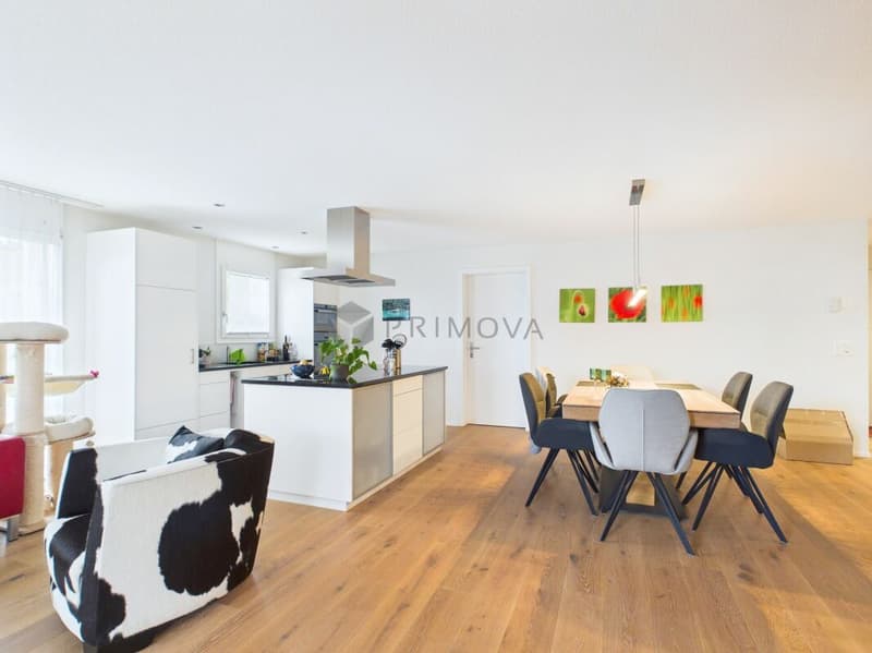 Modernes 4.5 Zimmer-Wohnglück in Konolfingen - Neuwertig, stilvoll & familienfreundlich (2)