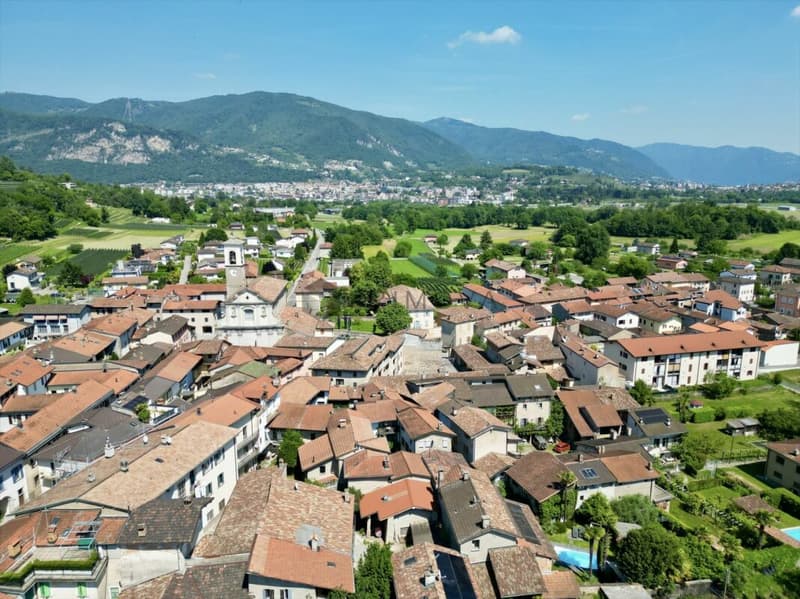Visionäre gesucht! Tessiner Dorfhaus mit vollem Gestaltungsspielraum (12)