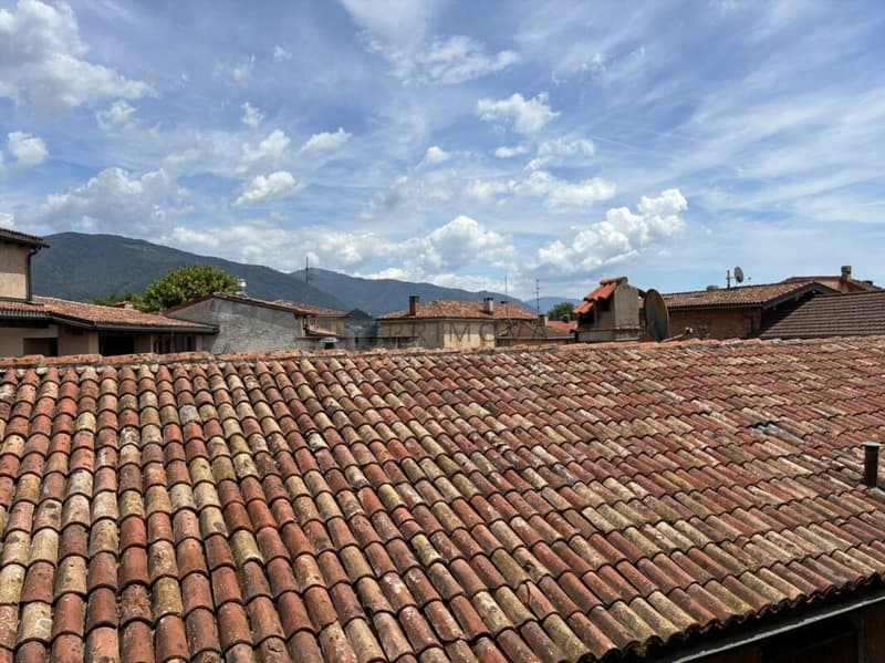 Visionäre gesucht! Tessiner Dorfhaus mit vollem Gestaltungsspielraum (11)