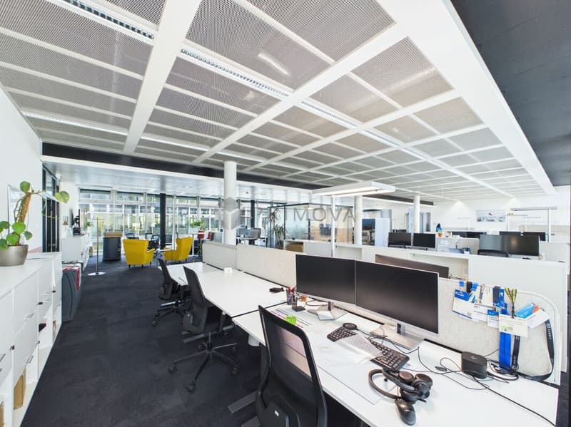Repräsentative Bürofläche an bester Lage in Zürich-Oerlikon (12)