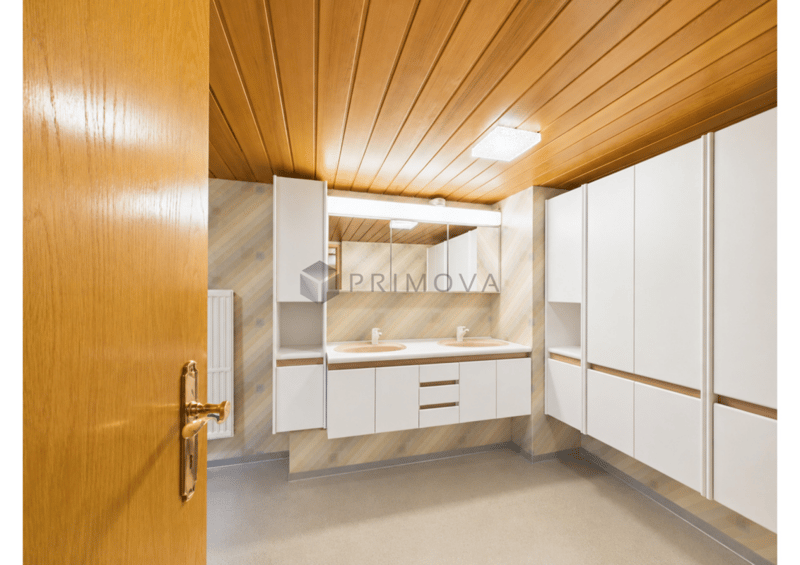 Viel Raum zum Leben und Wohlfühlen - Charmantes 5.5 Zimmer-Reihenhaus (11)