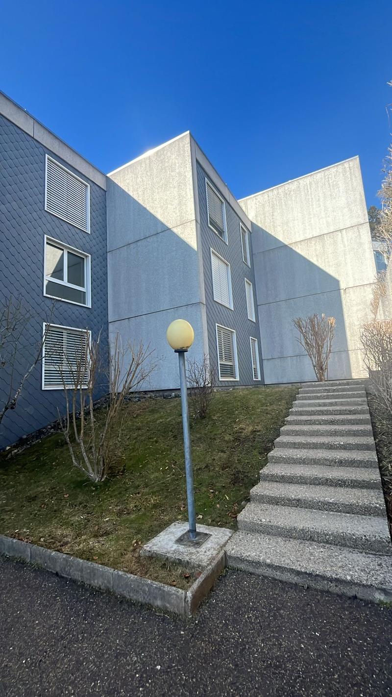 Spacieux et Charmant 3.5 pièce avec Grand Balcon et Parking ! (13)