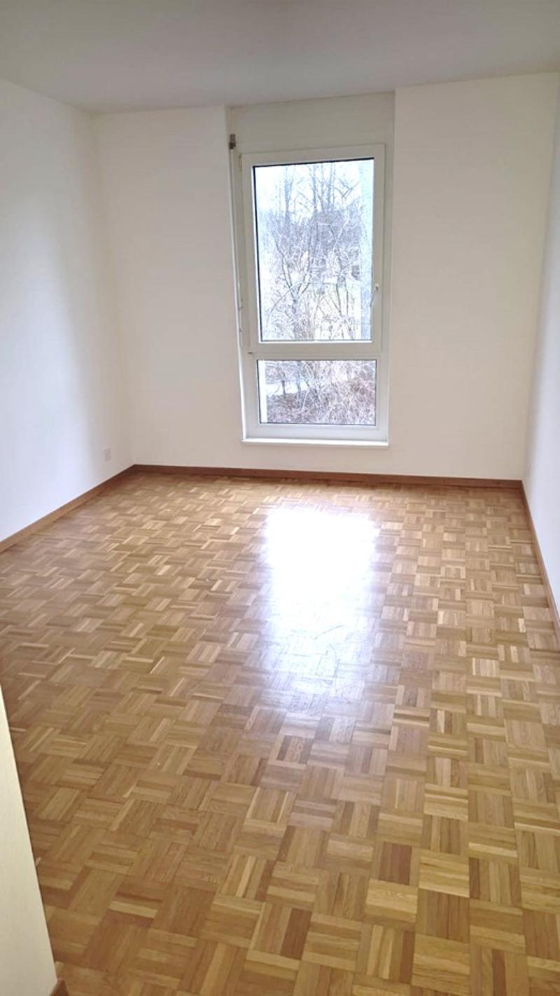Spacieux et Charmant 3.5 pièce avec Grand Balcon et Parking ! (7)