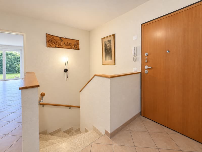 Un appartement rare au cœur de Founex (5)