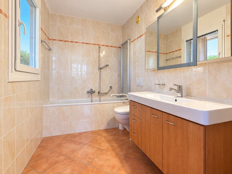 Un appartement rare au cœur de Founex (10)