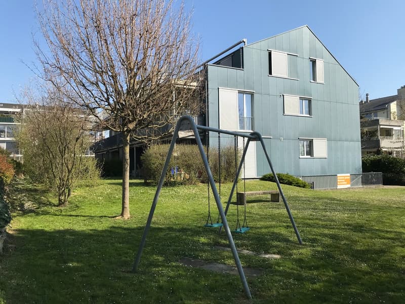 Appartamento moderno 3 locali in mansarda in una zona tranquilla di Therwil (14)