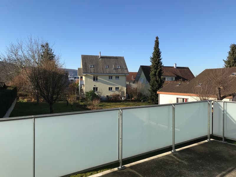 Appartement lumineux 3.5 pièces avec balcon à Therwil (8)