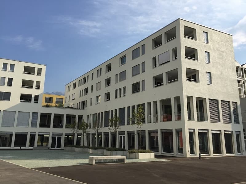 Liegenschaft.JPG