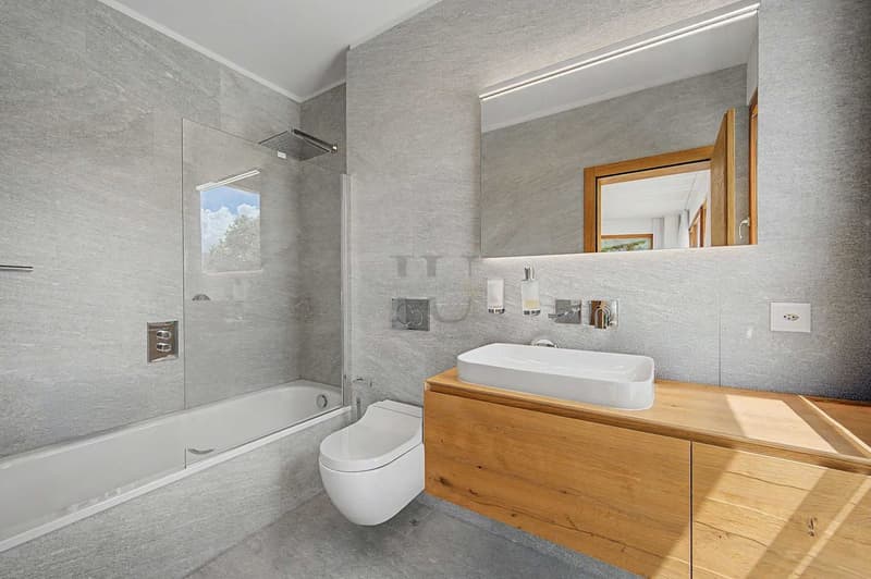 ALPINE FERIENWOHNUNG MIT TRAUMTERRASSE UND SPA (9)