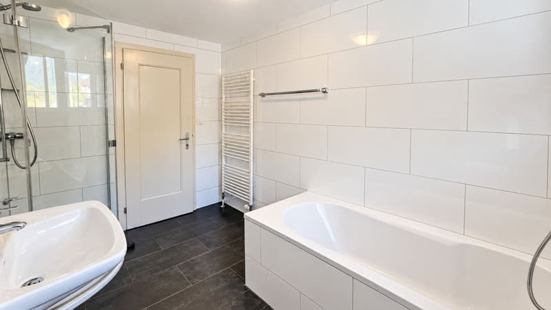 HEIMELIGES ZUHAUSE DIREKT AM LAUSCHIGEN BACH (5)