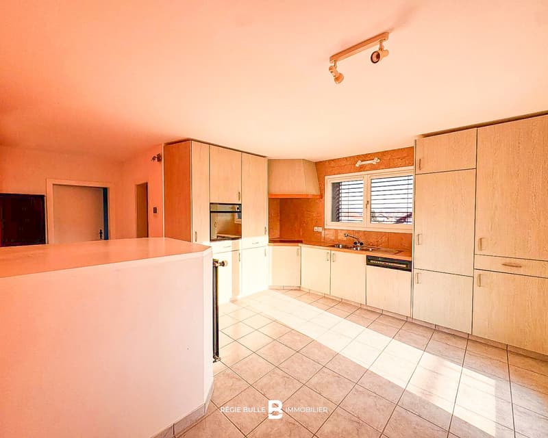 Grolley - Prachtvolles 6.5-Zimmer-Duplex zur Miete (7)