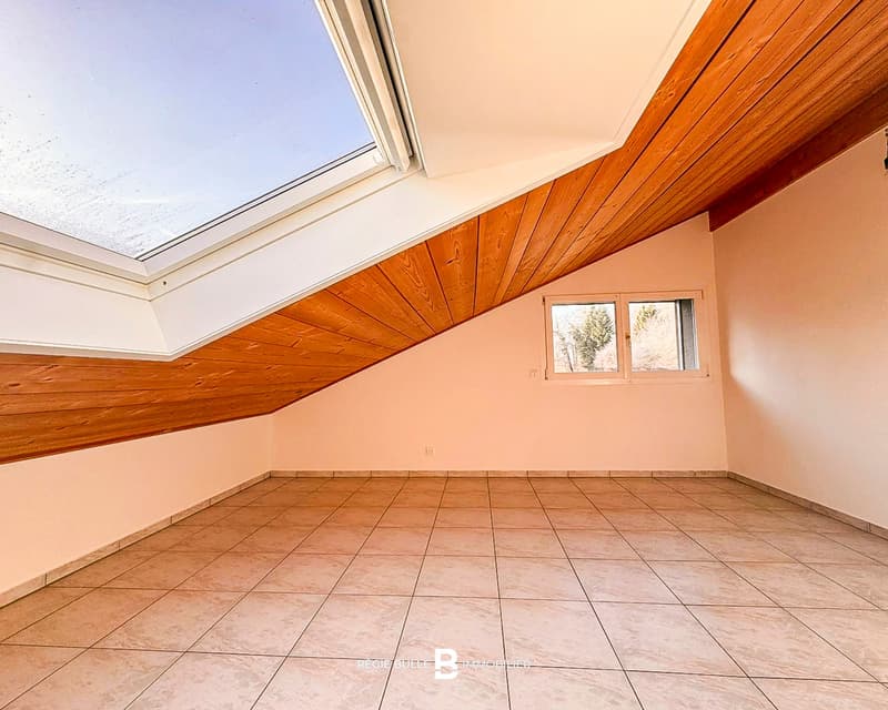 Grolley - Prachtvolles 6.5-Zimmer-Duplex zur Miete (12)