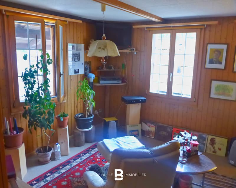St. Stephan - Appartement de 3 pièces à louer (1)