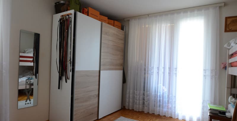 Appartement de 4.5 pièces au 1er étage, 2 balcons et garage individuel (6)
