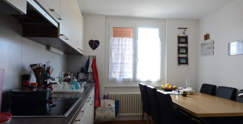 Appartement de 4.5 pièces au 1er étage, 2 balcons et garage individuel (5)