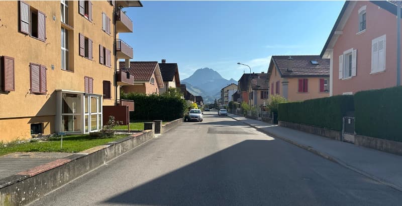 Appartement de 4.5 pièces au 1er étage, 2 balcons et garage individuel (2)
