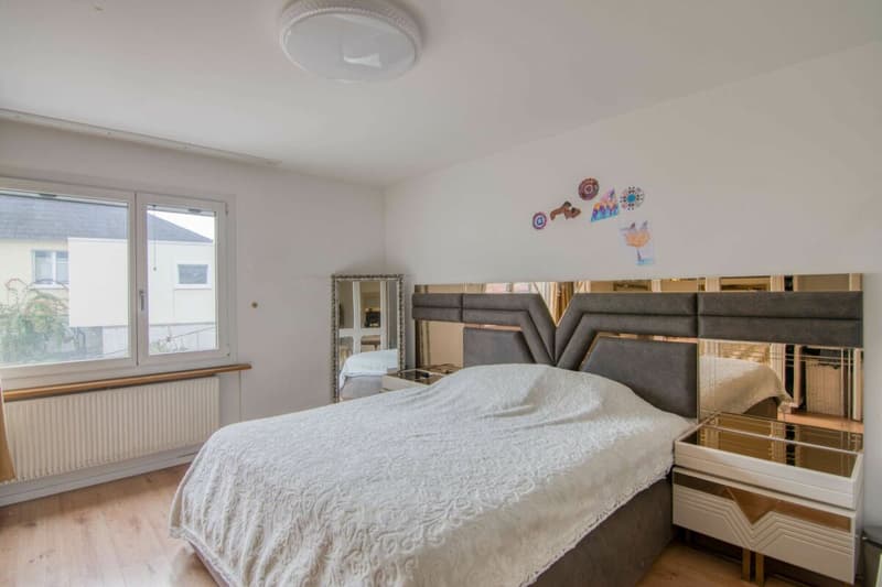 Vivere nel centro di Oberdiessbach - appartamento di 4,5 locali, pronto per un nuovo splendore grazie al vostro impegno personale (9)