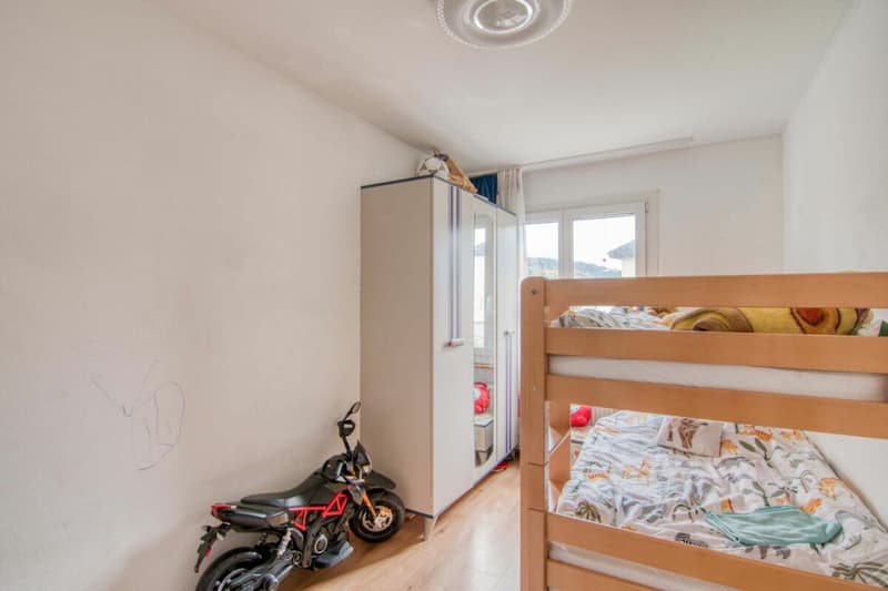 Vivere nel centro di Oberdiessbach - appartamento di 4,5 locali, pronto per un nuovo splendore grazie al vostro impegno personale (13)