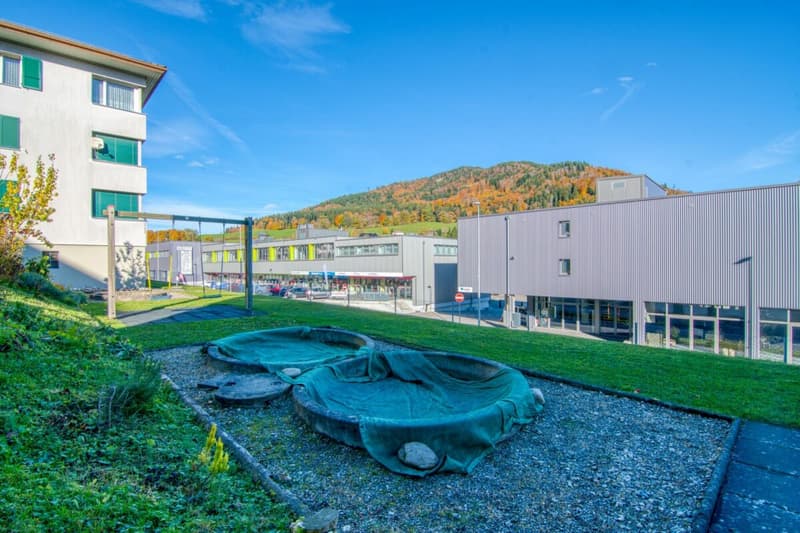 Vivere nel centro di Oberdiessbach - Appartamento 3.5 locali con potenziale per una progettazione individuale (23)