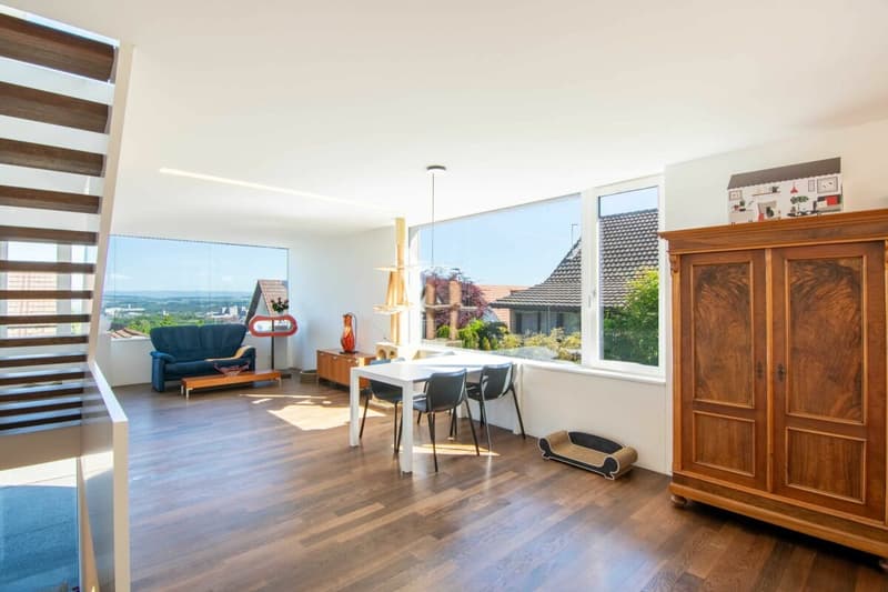 Jewel of a home with a dreamy panoramic view at the highest level in Spiegel (4)