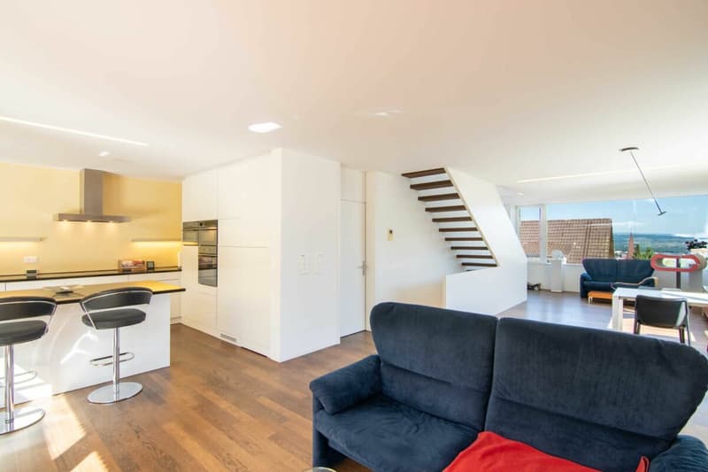 Jewel of a home with a dreamy panoramic view at the highest level in Spiegel (6)