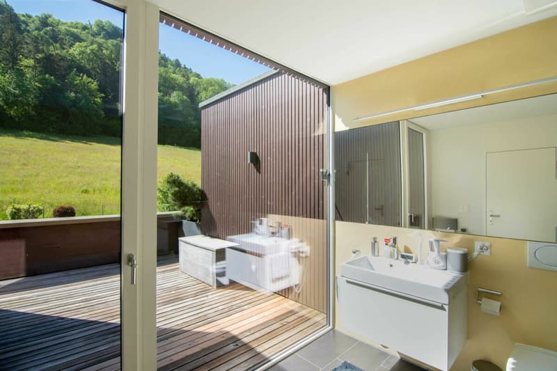 Jewel of a home with a dreamy panoramic view at the highest level in Spiegel (16)