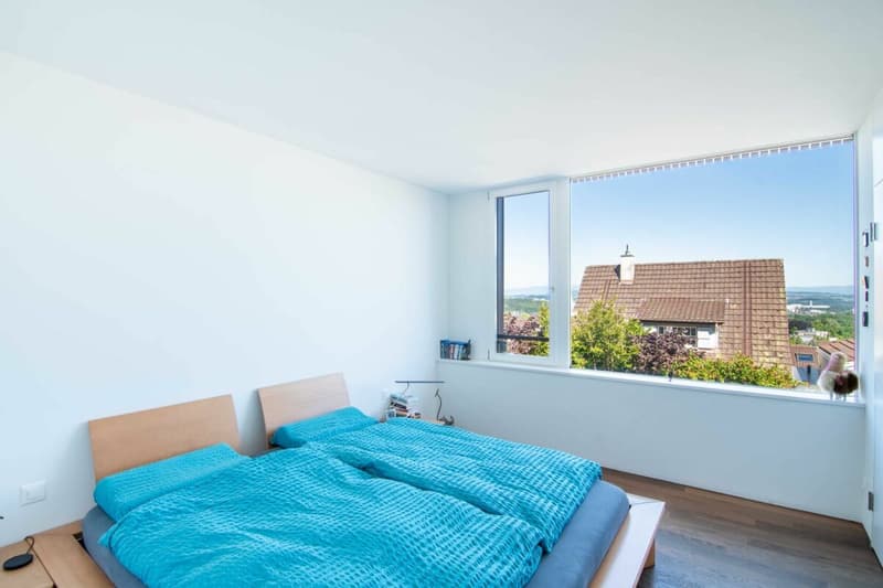 Jewel of a home with a dreamy panoramic view at the highest level in Spiegel (10)