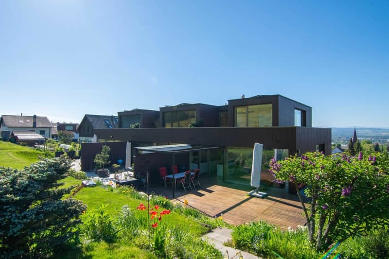 Jewel of a home with a dreamy panoramic view at the highest level in Spiegel (21)