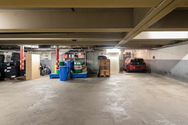 Gewerbeliegenschaft mit Einstellhalle an Toplage in Bern - vielseitig nutzbar & perfekt erschlossen (12)