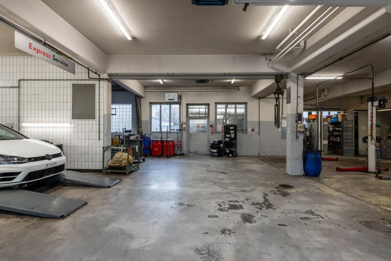 Gewerbeliegenschaft mit Einstellhalle an Toplage in Bern - vielseitig nutzbar & perfekt erschlossen (9)
