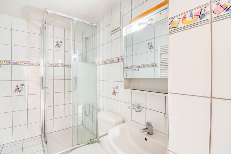 Grosszügige 3.5-Zimmerwohnung an Top-Lage | 94 m² | 2 Bäder | Balkon | Keller | Parkplatz (8)