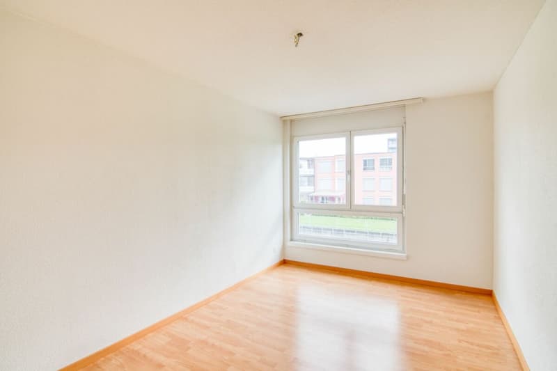 Grosszügige 3.5-Zimmerwohnung an Top-Lage | 94 m² | 2 Bäder | Balkon | Keller | Parkplatz (7)