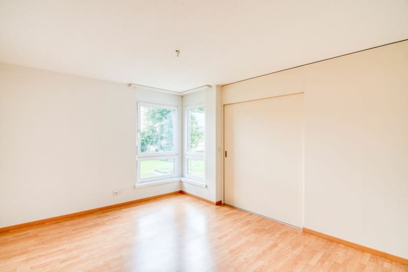 Grosszügige 3.5-Zimmerwohnung an Top-Lage | 94 m² | 2 Bäder | Balkon | Keller | Parkplatz (5)