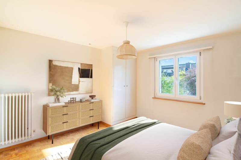 Attraktive 5.5-Zimmer- Doppelhaushälfte als Ein- oder Zweifamilienhaus nutzbar (6)