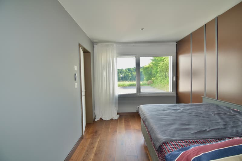 Un appartement de 4.5 pièces moderne à l'abri des regards (8)