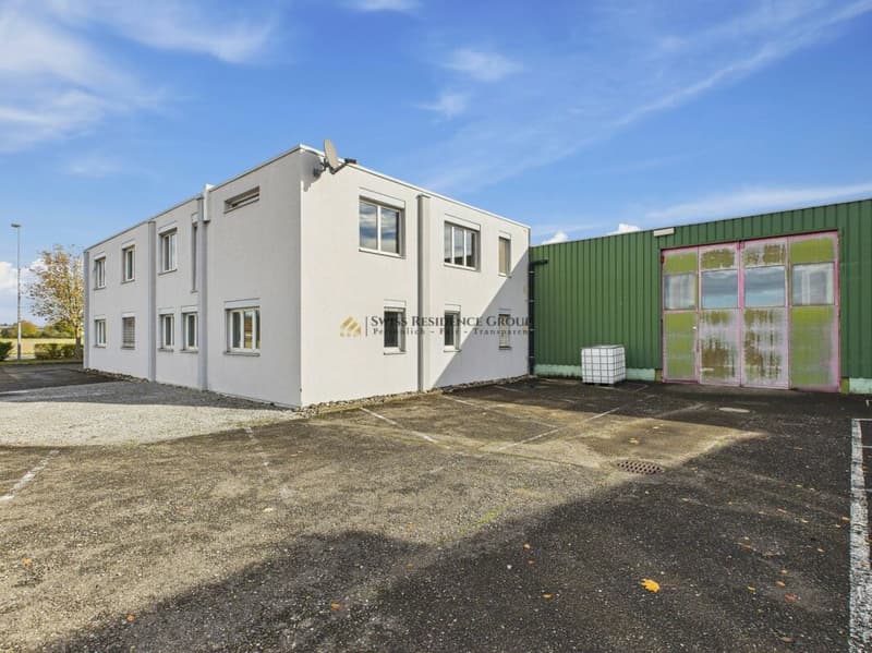 Ufficio - Edificio di produzione e industriale in posizione ottimale in affitto (8)
