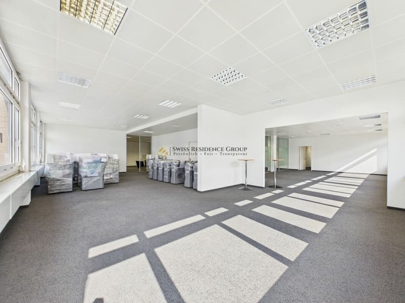 Locali di ufficio e formazione moderni vicino alla stazione (8)