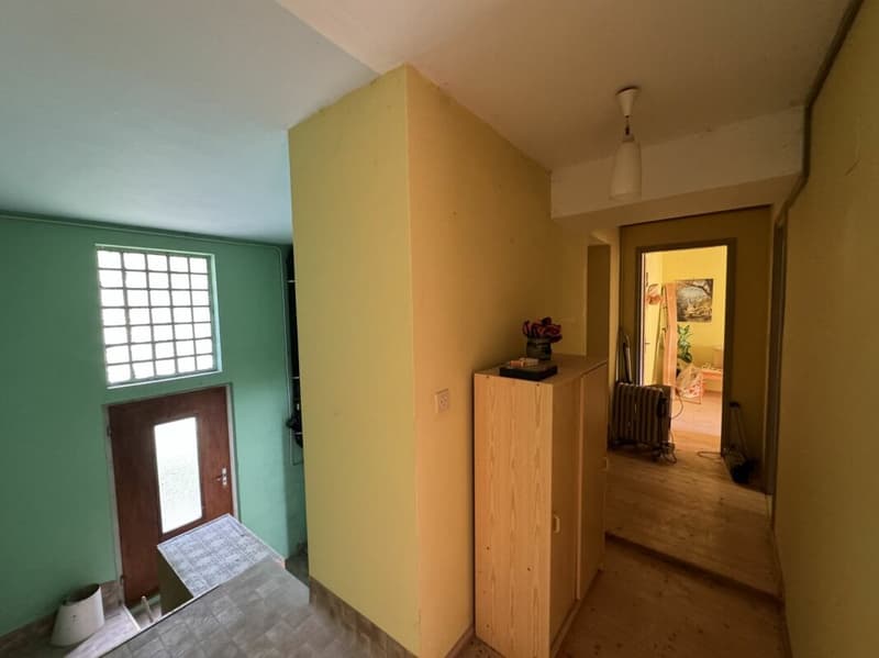 Casa unifamiliare con due appartamenti - Il tuo progetto in una location idilliaca! (15)