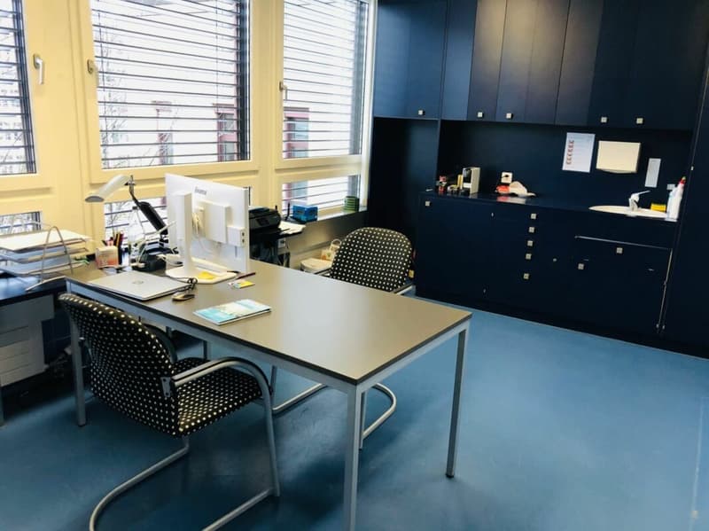 Locaux de pratique médicale pour médecins en tant que partenaires de pratique, salariés ou indépendants (3)
