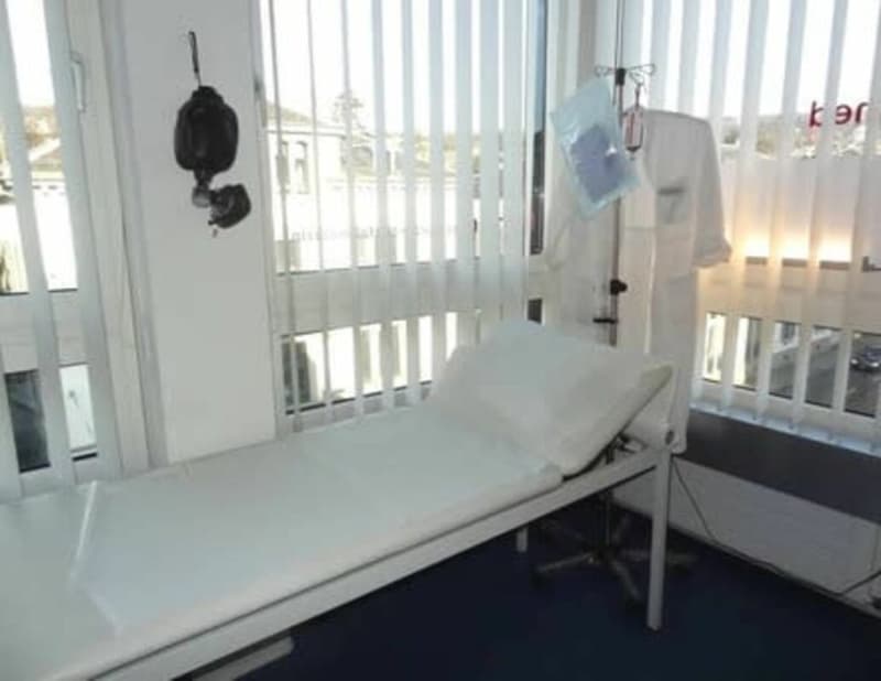 Locaux de pratique médicale pour médecins en tant que partenaires de pratique, salariés ou indépendants (2)