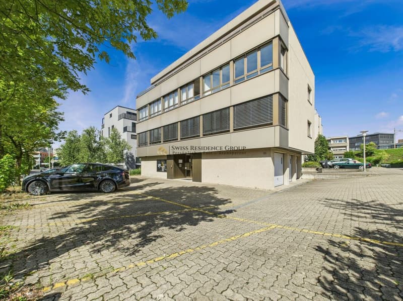 Bureau représentatif au cœur de Bülach (12)