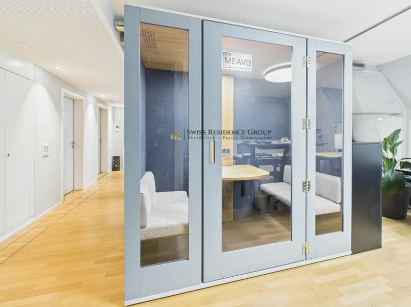 Zentrales Office über zwei Etagen - modern ausgestattet mit Blick über die Dächer der Stadt (8)