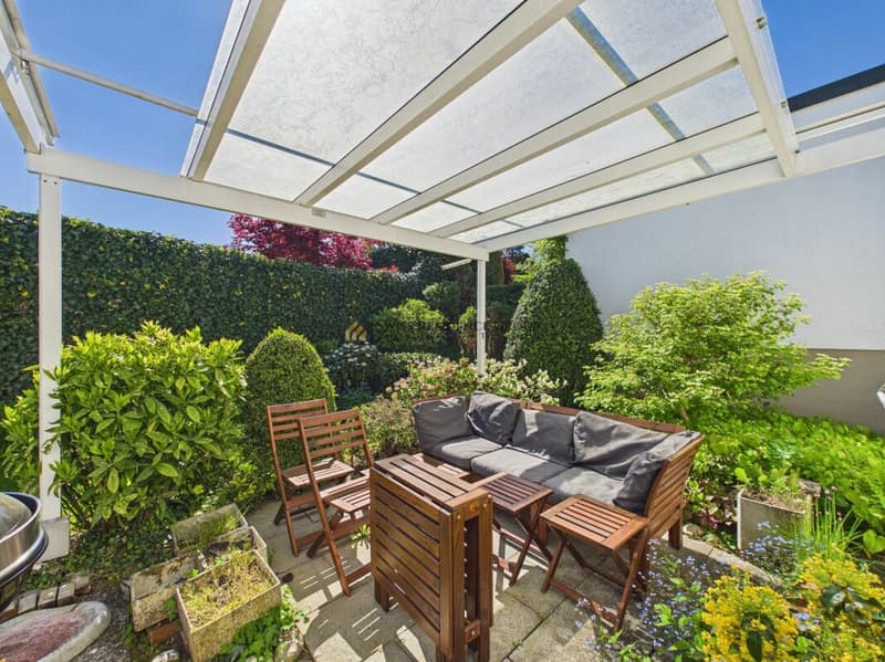 Grosszügiges 6-Zimmer-Einfamilienhaus mit Gartenidylle und Garage (29)