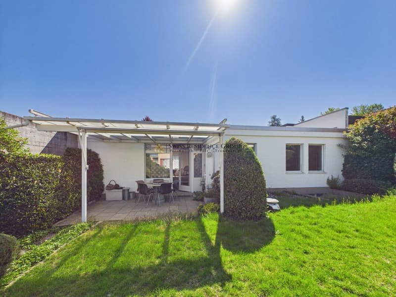 Grosszügiges 6-Zimmer-Einfamilienhaus mit Gartenidylle und Garage (26)