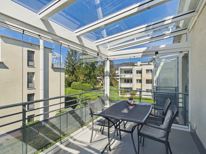 Espaceux et lumineux avec balcon vitré (9)
