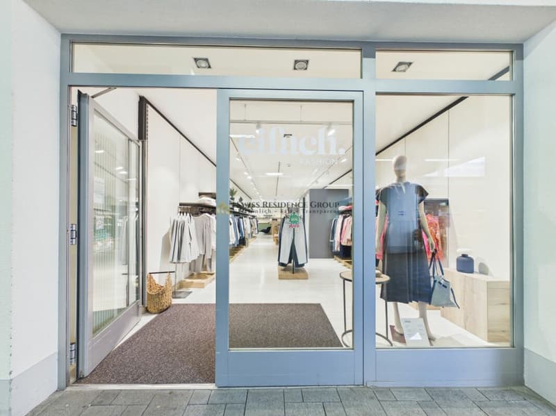 Attractive commercial space in a central location | High visibility in Gelterkinden (19)