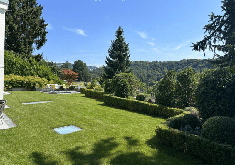 Hochwertiger Ausbaustandard mit traumhaftem Garten an Südhanglage (22)